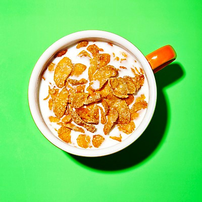 포토 JPG 그릇 사람없음 초록색 우유 머그컵 시리얼 팝아트 국내포토 식기 음식 컬러 유제품 컵 그림 파일형식