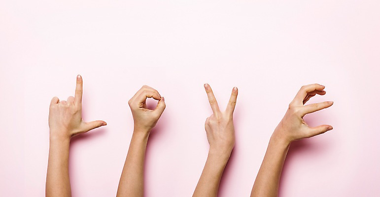 포토 JPG 스튜디오촬영 문자 손 백그라운드 텍스트 사랑 신체부위 단어 국내포토 감정 실내 사람 파일형식