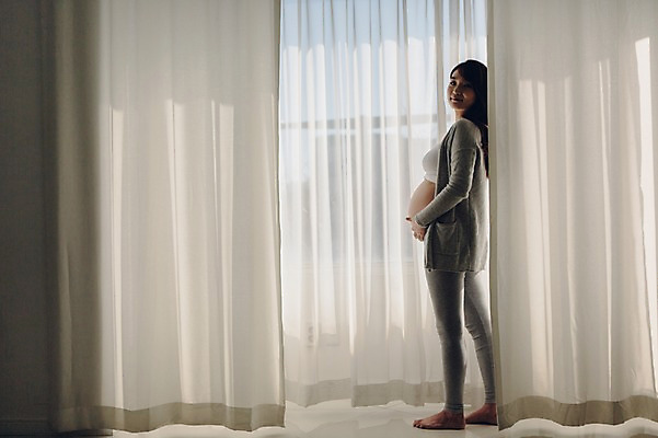 포토 JPG 전신 여자 여유 맨발 실내 한명 서기 20대 성인 옆모습 임산부 임신 한국인 커튼 편안함 창가 태교 청년여자한명만 성인여자한명만 국내포토 1 감정 뷰포인트 창문 모션 발 사람 동양인 청년 내부 감각 여자한명만 성인여자만 청년여자만 파일형식