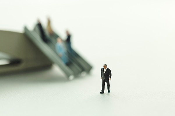 포토 JPG 스튜디오촬영 비즈니스 근접촬영 사람없음 모형 미니어처 비즈니스맨 에스컬레이터 국내포토 남자 뷰포인트 실내 직장인 파일형식