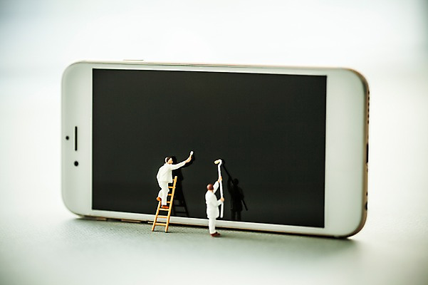 포토 JPG 스튜디오촬영 사다리 근접촬영 사람없음 스마트폰 모형 미니어처 청소도구 청소 청소부 국내포토 직업 뷰포인트 실내 핸드폰 스마트기기 도구 파일형식