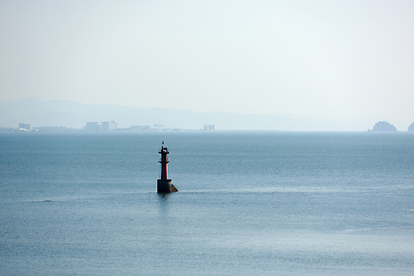 포토 JPG 주간 바다 하늘 등대 풍경 사람없음 야외 일본 구마모토 국내포토 자연요소 아시아 파일형식