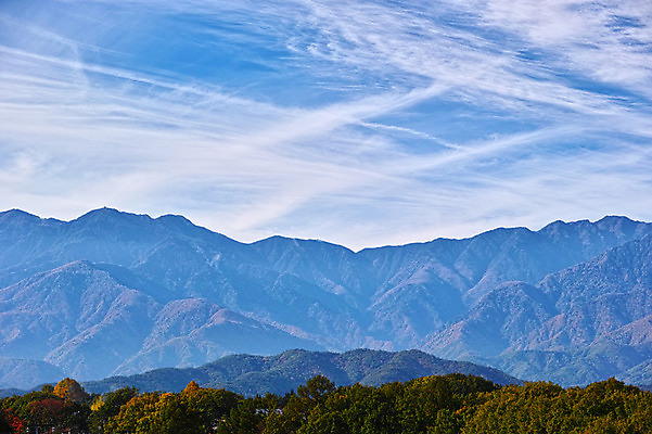 포토 JPG 주간 구름 자연 하늘 산 풍경 사람없음 야외 일본 미나미알프스 야마나시 국내포토 자연요소 아시아 생태계 파일형식