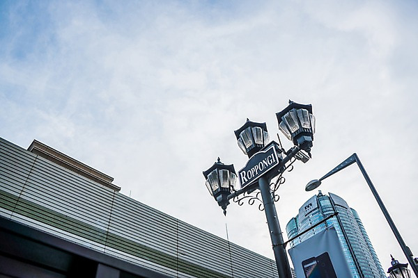 포토 JPG 주간 가로등 하늘 풍경 빌딩 사람없음 야외 일본 도시 도쿄 국내포토 자연요소 공공시설 아시아 건물 파일형식