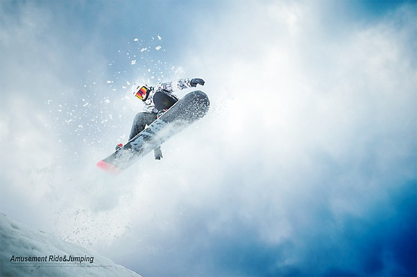주간 PSD 구름 편집 편집이미지 남자 하늘 겨울스포츠 스키장 한명 성인 야외 점프 눈 스노우보드 익스트림스포츠 디지털합성 합성 디지털아트 이미지편집 자연요소 1 스포츠 모션 날씨 사람 보드_스포츠 파일형식