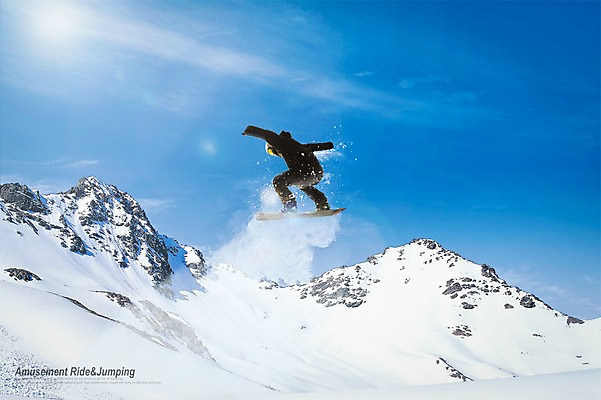 주간 PSD 구름 편집 편집이미지 남자 하늘 겨울스포츠 스키장 한명 성인 야외 점프 눈 스노우보드 익스트림스포츠 디지털합성 합성 디지털아트 이미지편집 자연요소 1 스포츠 모션 날씨 사람 보드_스포츠 파일형식