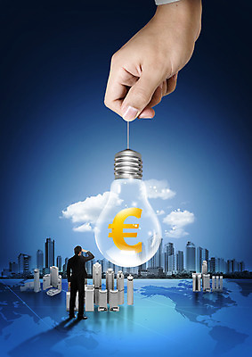 전신 PSD 구름 편집이미지 손 남자 세계지도 전구 한손 서기 들기 정장 빌딩 성인 두명 뒷모습 신체부위 유로 관찰 도시 비즈니스맨 화폐기호 금융비즈니스 이미지편집 자연요소 기호 옷 뷰포인트 지도 돈 비즈니스 모션 사람 건물 금융 세계 직장인 화폐 파일형식