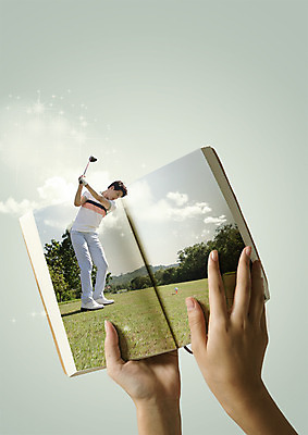 전신 PSD 편집이미지 손 남자 골프 골프장 서기 들기 잔디 20대 성인 두명 옆모습 신체부위 한국인 양손 잡기 골퍼 스윙 이미지편집 식물 뷰포인트 포즈 스포츠시설 모션 운동선수 사람 동양인 청년 구기 파일형식