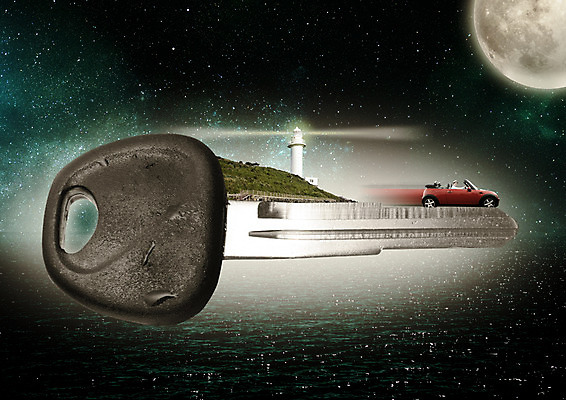 PSD 편집이미지 남자 밤하늘 등대 한명 성인 우주 드라이브 보름달 야간 오픈카 자동차여행 자동차열쇠 바다여행 이미지편집 자연요소 1 여행 승용차 하늘 열쇠 사람 운전 달 파일형식