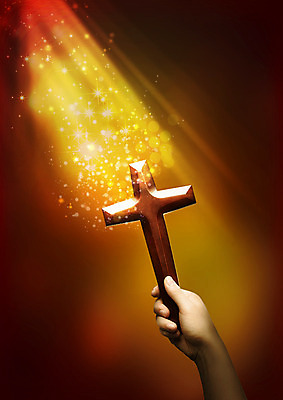 PSD 편집이미지 손 기독교 종교 십자가 한손 한명 들기 신체부위 빛 노란색 신앙심 이미지편집 1 컬러 모션 사람 파일형식