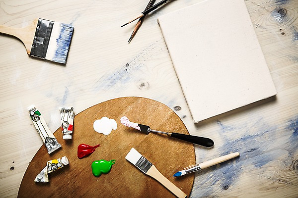 포토 JPG 스튜디오촬영 직업 탁자 사람없음 하이앵글 연필 물감 미술도구 붓 팔레트 책상 오브젝트 예술가 캔버스 페인트붓 화가 플랫레이 국내포토 뷰포인트 가구 학용품 실내 필기구 플랫 파일형식