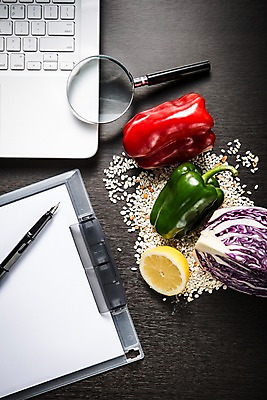 포토 JPG 스튜디오촬영 직업 종이 식재료 탁자 돋보기 파프리카 사람없음 노트북 하이앵글 펜 쌀 레몬 책상 오브젝트 양배추 영양사 플랫레이 국내포토 뷰포인트 가구 채소 과일 곡류 실내 전자제품 필기구 플랫 파일형식