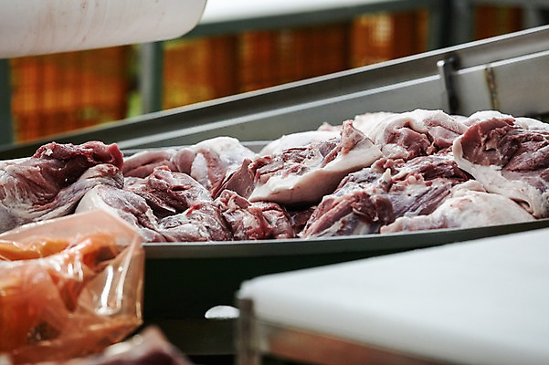 포토 JPG 공장 실내 육류 사람없음 비닐 축산자조금연합 신선에너지우리축산 가공장 국내포토 캠페인 식재료 공업 재질 내부 동맹 파일형식