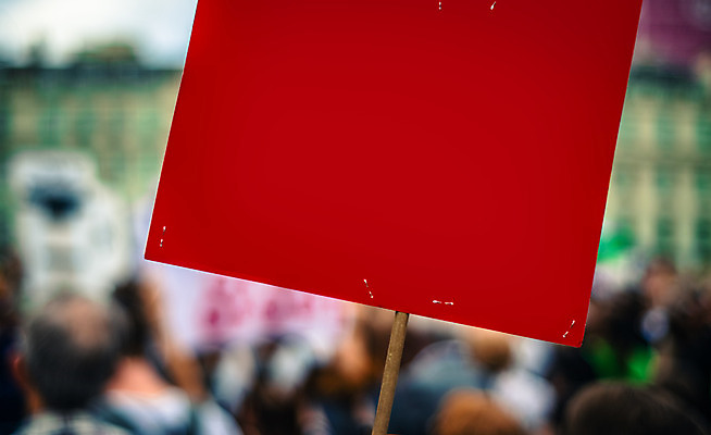포토 JPG 해외이미지 학생 배너 여자 포즈 이동 텍스트 거리 함께함 사람 사람없음 금융 경제 검은색 힘 공백 방 분노 도시 그룹 군중 큼 민주주의 실업 사인 문제 반대 시위 혁명 소셜 운동가 위기 정부 정치 집회 항의 많음 해외202004 해외포토 감정 컬러 컨셉 비즈니스 크기 파일형식 이미지허브