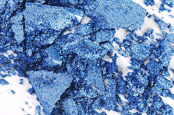 포토 JPG 해외이미지 모델 직업 여자 얼굴 백그라운드 장신구 그림자 사람없음 파란색 빛 컬러풀 유행 페인트 화장품 손상 흰색 화려 팔레트 닫기 어플리케이션 상품 그늘 가루 볼터치 피부 질감 만들기 아이섀도 찌그러짐 고립 깨짐 돌봄 해외202004 해외포토 컬러 컨셉 모션 사람 신체부위 화장 뷰티 파일형식 이미지허브