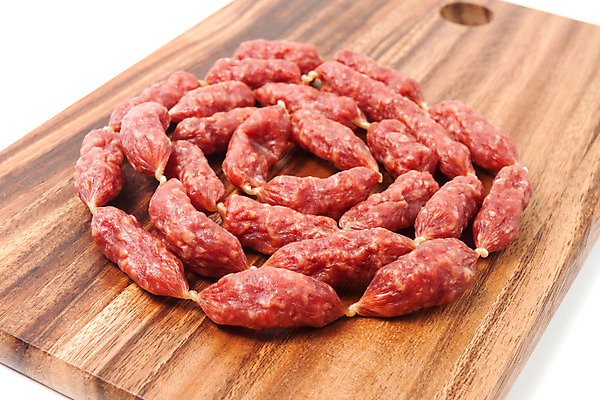 포토 JPG 해외이미지 스튜디오촬영 전통 음식 조각 재료 부분 건조 육류 돼지고기 요리 사람없음 목재 식사 저녁식사 이탈리아 소고기 신선 소시지 맛 묘사 훈제 점심식사 미니 살라미 입가심 해로움 해외202004 해외포토 나무 유럽 컨셉 식재료 실내 가공식품 파일형식 이미지허브