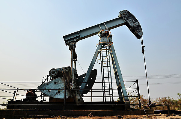 포토 JPG 해외이미지 산업 밭 하늘 사람없음 기계 장비 탐험 석유 속도 리프트 화석 연료 잭 공학 펌프 내추럴 조작 해외202004 해외포토 교육 농업 파일형식 이미지허브