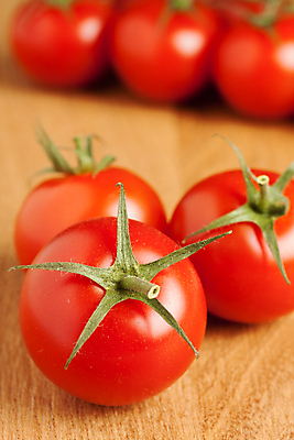 포토 JPG 해외이미지 음식 토마토 채소 오렌지 과일 재료 건강 사람없음 빨간색 신선 칵테일 원형 달콤 인스턴트 날것 숙성 해외202004 해외포토 도형 컬러 주류 맛 파일형식 이미지허브
