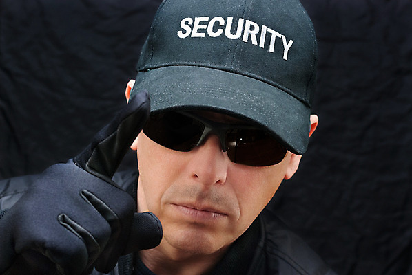 포토 JPG 해외이미지 남자 얼굴 포즈 유니폼 텍스트 한명 경비 안전 사람 이벤트 단어 선글라스 힘 재킷 콘서트 표현 관찰 경찰 보호 군중 위험 위협 싱글 보안 근육질 감시 경호원 장교 해외202004 해외포토 직업 문자 1 옷 안경 컨셉 모션 근육 신체부위 외투 공연 몸매 파일형식 이미지허브