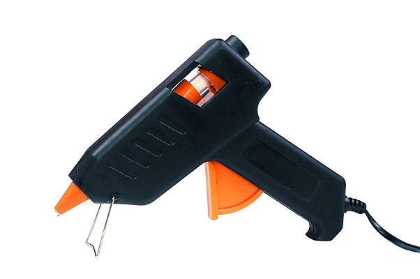 포토 JPG 해외이미지 사람없음 파란색 총 공구 잡기 뜨거움 막대기 시멘트 고립 어려움 접착제 해외202004 해외포토 무기 컬러 모션 도구 풀_접착제 파일형식 이미지허브