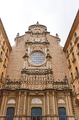 포토 JPG 해외이미지 유럽 기독교 여행 건축양식 산 사람없음 야외 성당 교회 천주교 스페인 수도원 바르셀로나 명승지 바실리카 수녀원 해외202004 해외포토 건축 나라 종교 종교건축 풍경 파일형식 이미지허브