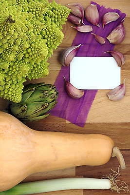 포토 JPG 해외이미지 꽃 음식 백그라운드 채소 호박 마늘 사람없음 목재 신선 신용카드 브로콜리 유기농 날것 부추 식용 해외202004 해외포토 나무 식물 웰빙 재료 금융 파일형식 이미지허브