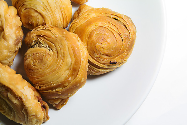 포토 JPG 해외이미지 모양 아시아 문화 빵 패턴 태국 양파 감자 요리 서기 동양인 사람없음 케이크 식사 치킨 빵집 소고기 튀김 신선 뜨거움 시장 맛 아침식사 먹기 묘사 퍼프 밀가루 지역 카레 층 말레이시아 깊이 페스츄리 해외202004 해외포토 나라 음식 컨셉 무늬 채소 모션 디저트 육류 인종 상점 가루 닭고기요리 파일형식 이미지허브