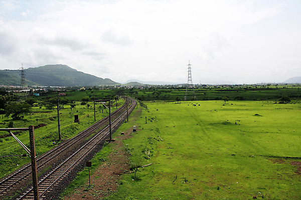 포토 JPG 해외이미지 여행 곡선 교통시설 자연 풍경 사람없음 그림 트랙 장면 되감기 해외202004 해외포토 선 교통 시설 생태계 파일형식 이미지허브