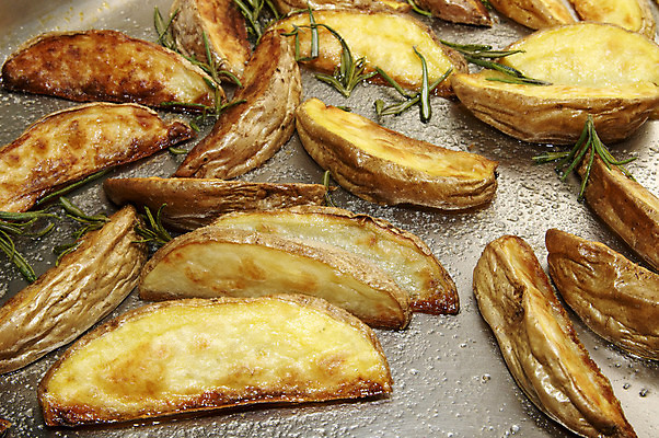 포토 JPG 해외이미지 접시 음식 채소 감자 요리 사람없음 주방 식당 식사 저녁식사 카페 그릴 아침식사 상품 굽기 먹기 칼로리 점심식사 단백질 해외202004 해외포토 식기 모션 주방용품 상점 구이 영양소 파일형식 이미지허브