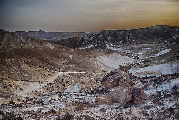 포토 JPG 해외이미지 여행 자연 휴가 산 풍경 사람없음 여름 하이킹 사막 이스라엘 해외202004 해외포토 계절 레저 생태계 서아시아 파일형식 이미지허브
