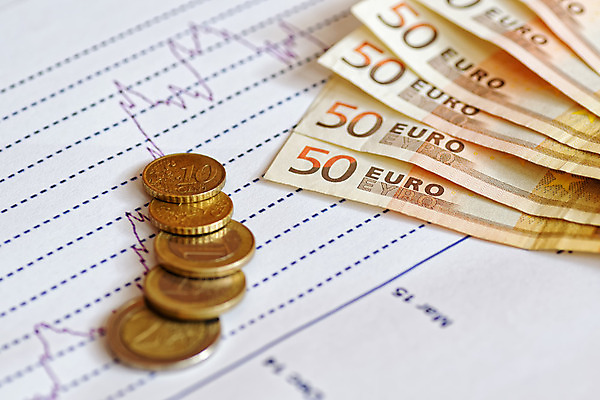 포토 JPG 해외이미지 백그라운드 돈 비즈니스 통계 그래프 설계 사람없음 금융 경제 동전 자료 유로 성장 시장 재산 주식 예측 가격 분석 보고서 투자 이익 공유 경영 수입 해외202004 해외포토 컨셉 파일형식 이미지허브