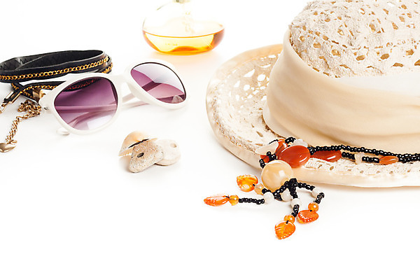 포토 JPG 해외이미지 디자인 옷 여자 여행 가방 목걸이 장신구 유리 휴가 사람없음 선글라스 노란색 유행 봄 우아함 보호 향수 오브젝트 밀짚 스타일 해외202004 해외포토 잡화 계절 안경 컬러 컨셉 재질 사람 화장품 짚 파일형식 이미지허브