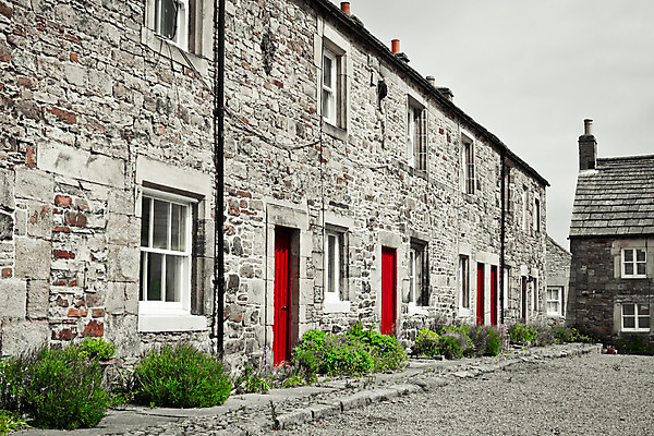 포토 JPG 해외이미지 외관 유럽 건축양식 영국 잉글랜드 주택 사람없음 야외 건물 마을 서유럽 안뜰 해외202004 해외포토 건축물 건축 나라 파일형식 이미지허브