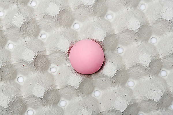 포토 JPG 해외이미지 동물 종이 음식 백그라운드 농업 재료 포장 자연 오리 쟁반 건강 요리 사람없음 상자 농장 갈색 노란색 계란 치킨 껍질 흰색 신선 그룹 시장 아침식사 보호 상품 컨테이너 오브젝트 유기농 날것 패키지 수납 내추럴 판지 고립 단백질 생식 취급주의 해외202004 해외포토 웰빙 산업 컬러 컨셉 조류 경고 알 식사 생태계 닭고기요리 영양소 파일형식 이미지허브