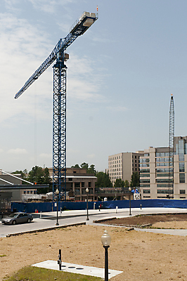 포토 JPG 해외이미지 산업 건축양식 사람없음 건물 탑 힘 기계 건설현장 엔지니어 땅 기중기 리프트 공학 발판 리프팅 리모델링 철강 해외202004 해외포토 건축물 교육 건축 건설업 중장비 기술자 파일형식 이미지허브