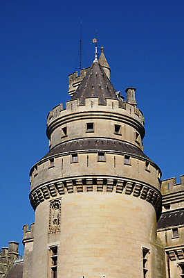 포토 JPG 해외이미지 건축양식 사람없음 건물 탑 프랑스 성 중세 역사 옛날 해외202004 해외포토 건축물 건축 유럽 파일형식 이미지허브