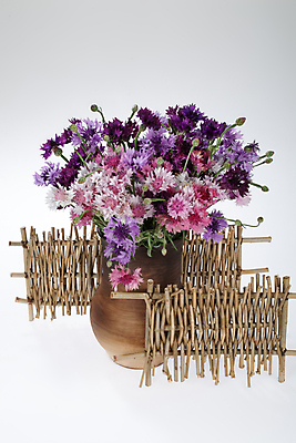 포토 JPG 해외이미지 전통 식기 꽃 꽃다발 백그라운드 미술 사람없음 목재 침묵 수확 닫기 복고 고립 러시아인 민화 전국 핸드메이드 해외202004 해외포토 서양인 나무 식물 농업 재료 모션 문화예술 소리 그림 파일형식 이미지허브