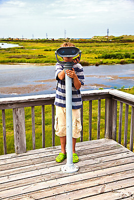 포토 JPG 해외이미지 구름 1 응시 남자 행복 어린이 파도 바다 여행 장난 자연 하늘 휴가 휴식 산 한명 사람 소년 야외 10대 초록색 여름 청춘 태양 쌍안경 운전 관찰 만 보트 오브젝트 장면 해외202004 해외포토 자연요소 시선 계절 감정 컬러 컨셉 배_교통 모션 청소년 망원경 생태계 파일형식 이미지허브