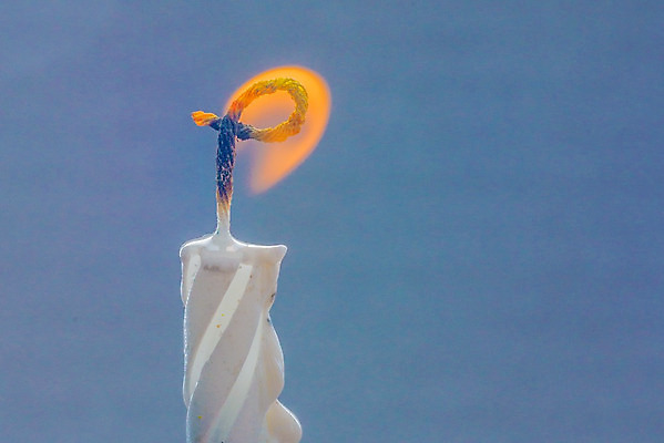 포토 JPG 해외이미지 행복 실루엣 종교 크리스마스 오렌지 촛불 불 휴가 휴식 사람없음 장식 빛 컬러풀 노란색 어둠 희망 침묵 슬픔 흰색 기도 축하 뜨거움 영혼 황금 야간 심볼 명상 사인 복고 장면 소원 기념물 빛망울 광 왁스 적자 타격 화상 해외202004 해외포토 자연요소 기념일 감정 컬러 컨셉 과일 초 모션 촬영기법 소리 상처 파일형식 이미지허브