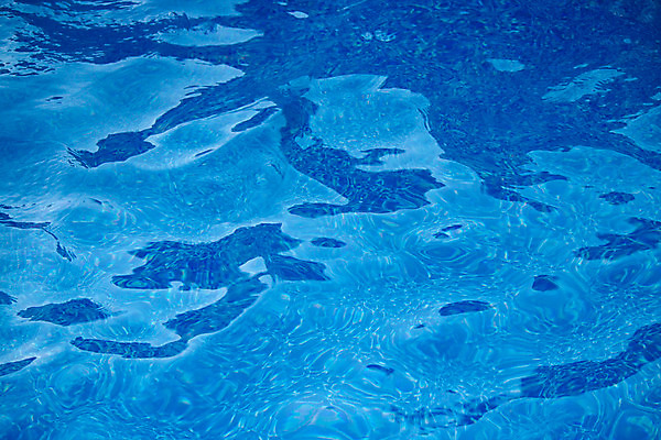 포토 JPG 해외이미지 물결 파도 백그라운드 패턴 모션 추상 수영장 사람없음 야외 물 여름 파란색 반사 젖음 투명 액체 수면 당구 순수 질감 심플 터키석 해외202004 해외포토 자연요소 계절 바다 컬러 컨셉 무늬 구기 보석 파일형식 이미지허브