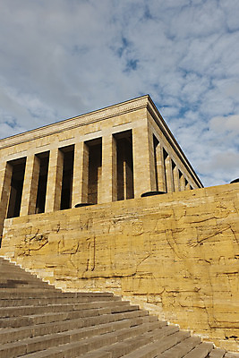포토 JPG 해외이미지 중동 건축양식 하늘 사람 사람없음 야외 건물 가로 파란색 관광지 컬러풀 무덤 묘사 기념물 칠면조 천연기념물 카피스페이스 해외202004 해외포토 건축물 건축 나라 컬러 여행 조류 공백 파일형식 이미지허브