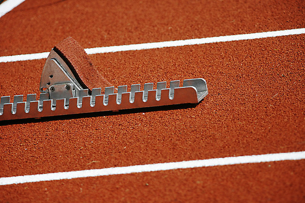 포토 JPG 해외이미지 모양 라이프스타일 도로 스포츠 건강 사람없음 야외 그래픽 달리기 조깅 숫자 에너지 아내 달리기선수 선로 해외202004 해외포토 문자 길 교통시설 모션 생활 운동 육상선수 파일형식 이미지허브