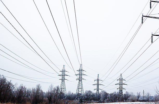 포토 JPG 해외이미지 실루엣 산업 선 백그라운드 겨울 하늘 풍경 사람없음 탑 금속 얼음 힘 장비 에너지 백발 흰색 네트워크 큼 메인 순환 서리 전염 철사 시스템 뼈대 철탑 긴장 돛대 교외 전압 철강 힘찬 수평선 해외202004 해외포토 자연요소 헤어스타일 건축물 계절 감정 컬러 컨셉 모션 재질 촬영기법 질병 크기 감염 파일형식 이미지허브