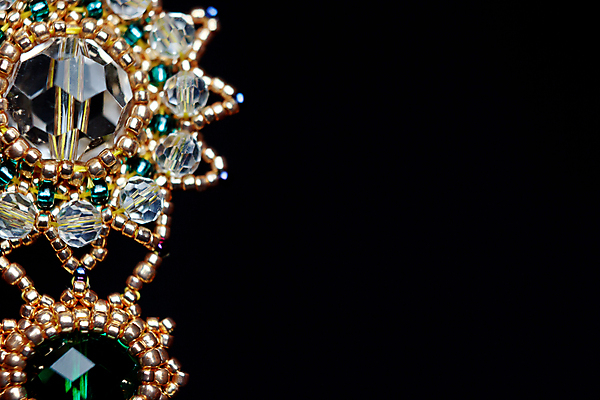 포토 JPG 해외이미지 전통 접시 손 여자 문화 바다 백그라운드 패턴 비즈니스 목걸이 장신구 팔찌 자연 건강 선물 미술 사람없음 장식 빛 세트 유행 귀걸이 검은색 장비 흰색 황금 고급 정상 보석 수집 오브젝트 복고 내추럴 핸드메이드 스타일 해외202004 해외포토 식기 컬러 컨셉 무늬 문화예술 사람 신체부위 광석 생태계 파일형식 이미지허브