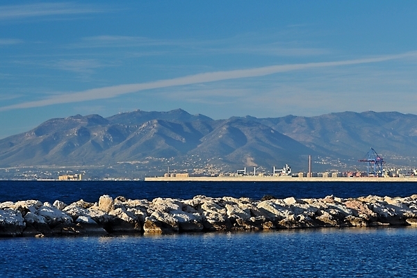 포토 JPG 해외이미지 유럽 문화 건축양식 아침 휴가 사람없음 야외 건물 도시 스페인 포트 기념물 안달루시아 옛날 해외202004 해외포토 주간 건축물 건축 나라 파일형식 이미지허브