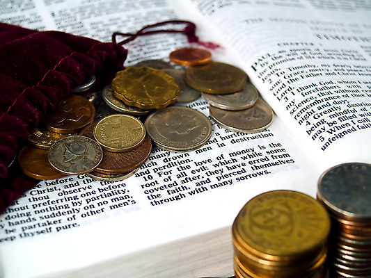 포토 JPG 해외이미지 기독교 종교 돈 텍스트 새로움 사랑 사람없음 단어 교회 성경 예수 유혹 편지 집중 통로 뿌리 증거 신성 격려 나쁜 신앙심 성욕 해외202004 해외포토 문자 감정 컨셉 종교용품 모션 신_종교 재산 욕망 파일형식 이미지허브