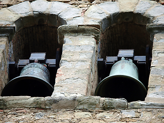 포토 JPG 해외이미지 종교 사람없음 교회 계단 탑 이탈리아 종 중세 성자 종탑 보호구역 사당 옛날 토스카나 해외202004 해외포토 건축물 유럽 종교건축 건물 역사 구역 파일형식 이미지허브