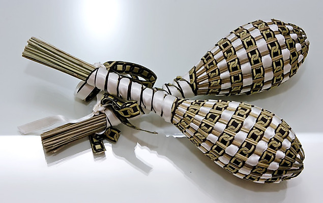 포토 JPG 해외이미지 전통 문화 음악 2 패턴 놀이 타악기 멕시코 인종 사람없음 목재 빨간색 갈색 노란색 파티 축제 소리 기구 기타 축하 원주민 오브젝트 흔들림 슛 딸랑이 히스패닉 마요네즈 솜브레로 고립 멀티 뮤지컬 살사댄스 삼바 셰이커 해외202004 해외포토 나무 모자_잡화 악기 컬러 컨셉 북아메리카 무늬 재료 모션 현악기 문화예술 사람 이벤트 아기용품 춤 소스_음식 아프리카인 전통의상 파일형식 이미지허브