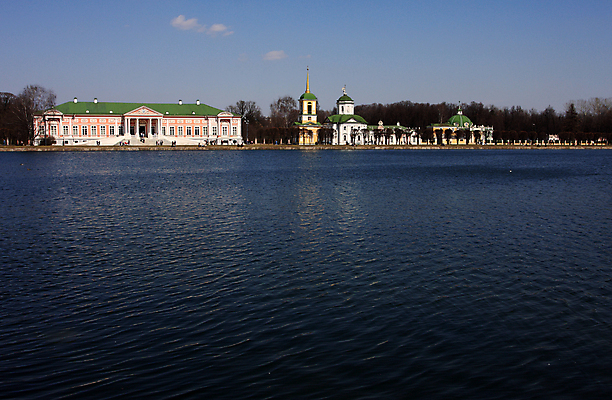 포토 JPG 해외이미지 나무 밭 건축양식 주택 사람없음 물 교회 기쁨 연못 주기 서식 공평 천연기념물 옛날 카운트 해외202004 해외포토 자연요소 식물 건축 감정 농업 종교건축 모션 건물 파일형식 이미지허브