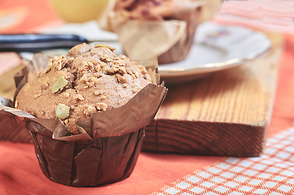 포토 JPG 해외이미지 음식 백그라운드 과일 탁자 디저트 요리 사람없음 케이크 식사 당근 시골 신선 달콤 아침식사 사과 굽기 먹기 흰배경 머핀 건강식 시나몬 오트밀 채식주의자 페스츄리 핸드메이드 귀리 해외202004 해외포토 빵 가구 모션 곡류 뿌리채소 흰색 맛 구이 채식 파일형식 이미지허브